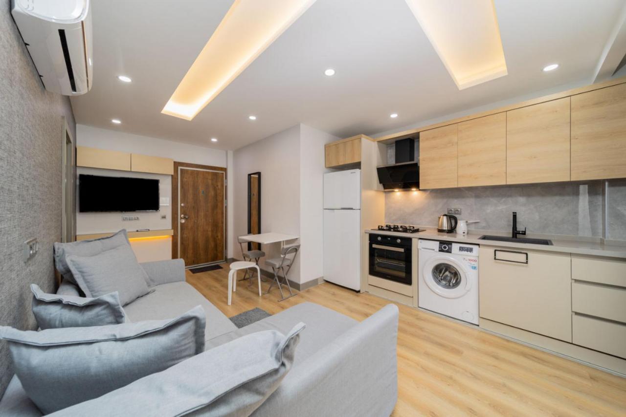 Chic Flat With Central Location In Muratpasa Daire